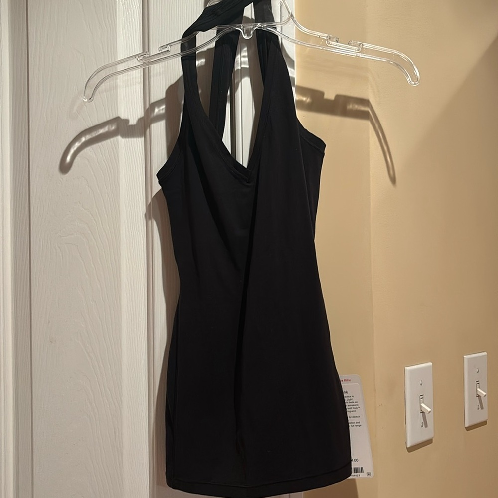 NWT SIZE 2 lululemon all you do tank - Picture 1 of 5